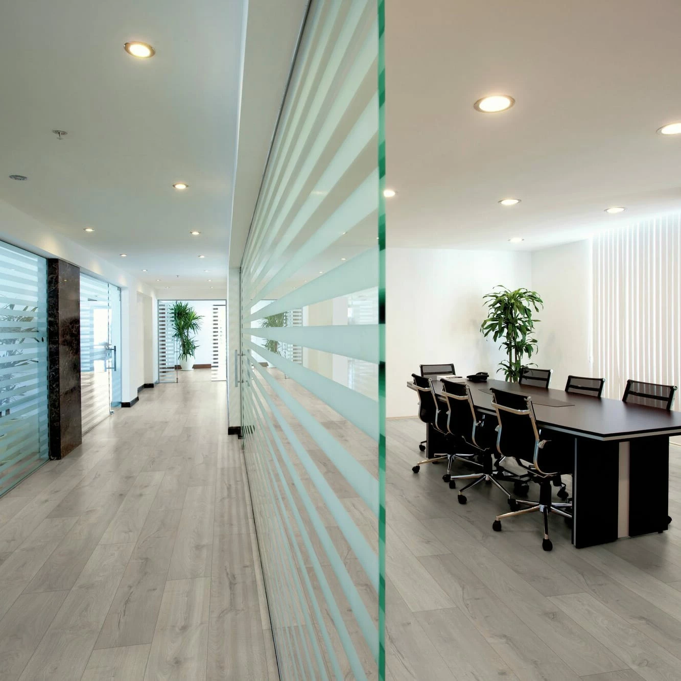 -Swiss Rock Grand Selection Origin 14mm Laminatgulv 5 -Swiss Rock Grand Selection Origin 14mm Laminatgulv - Bilde 3